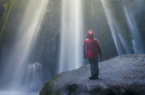 Grotta Seljalandfoss